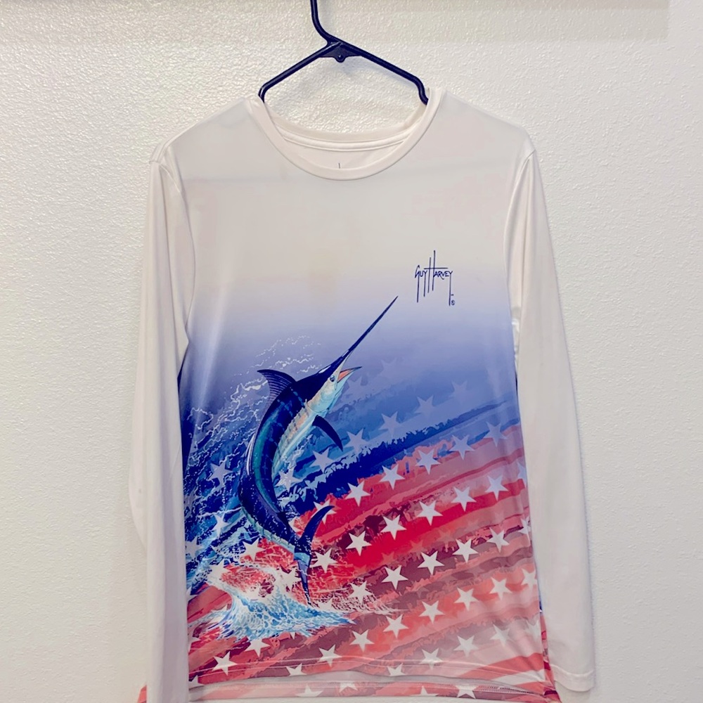 This is a a nice outdoors shirts for men